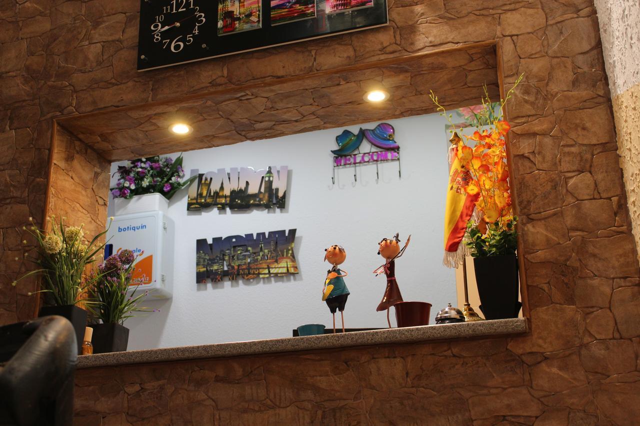 Hostal Mayor Аликанте Екстериор снимка