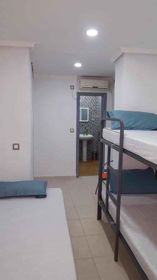 Hostal Mayor Аликанте Екстериор снимка
