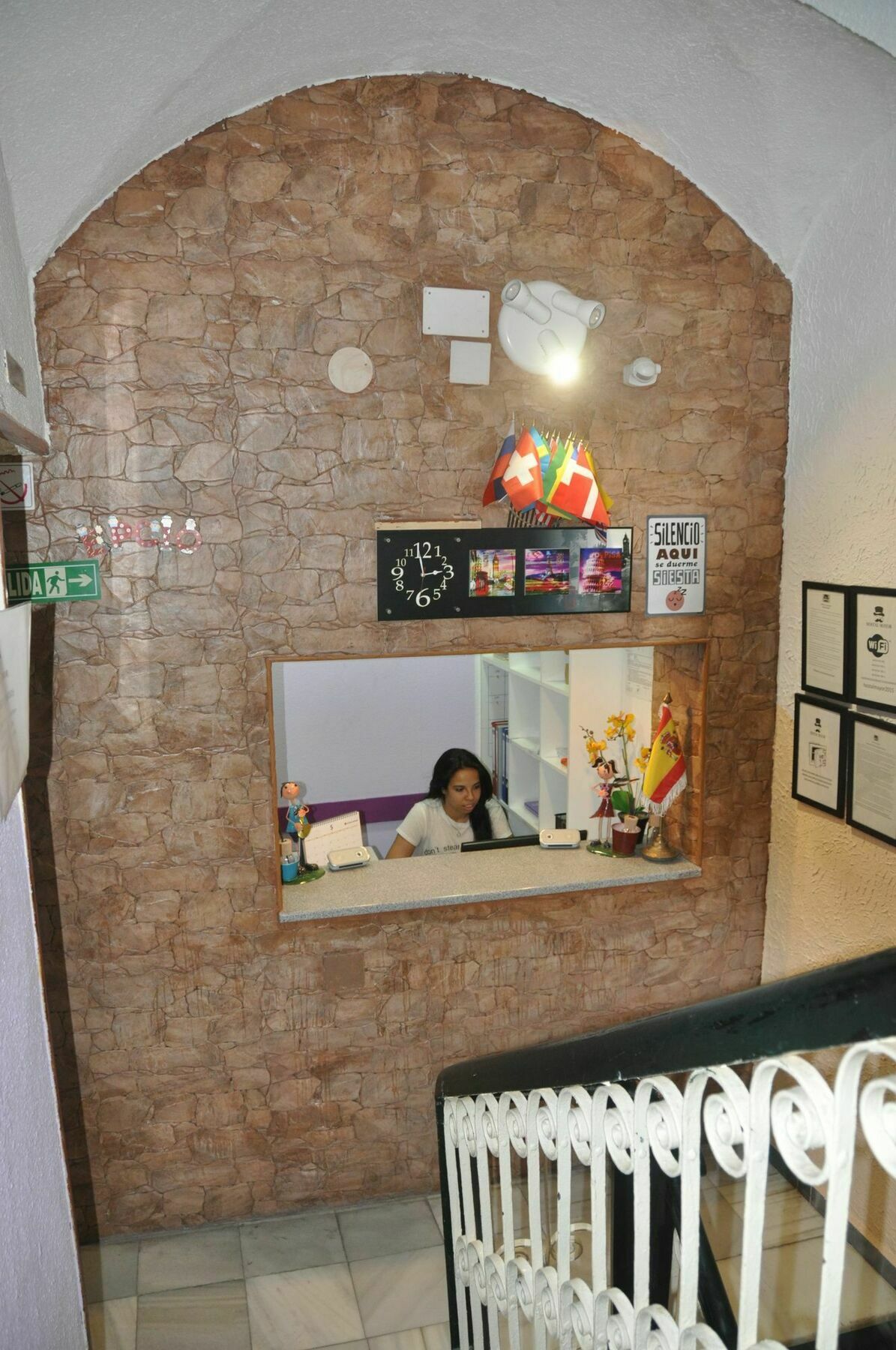 Hostal Mayor Аликанте Екстериор снимка